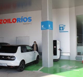 Cargadores eléctricos DYNGAS web