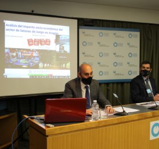 Foto presentación impaco económico AESA